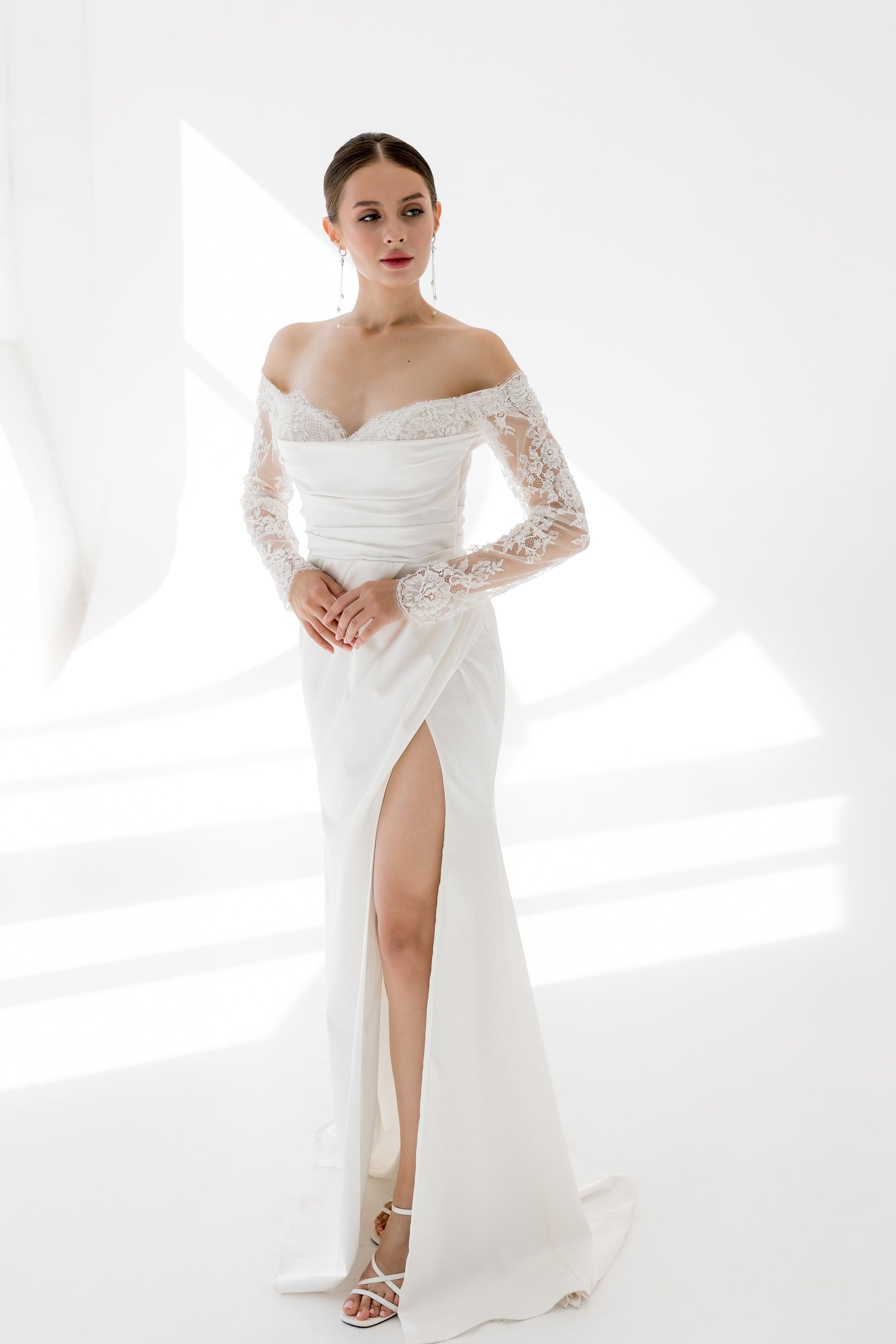 Modern wedding dress with attached lacy sleeves DAVOS