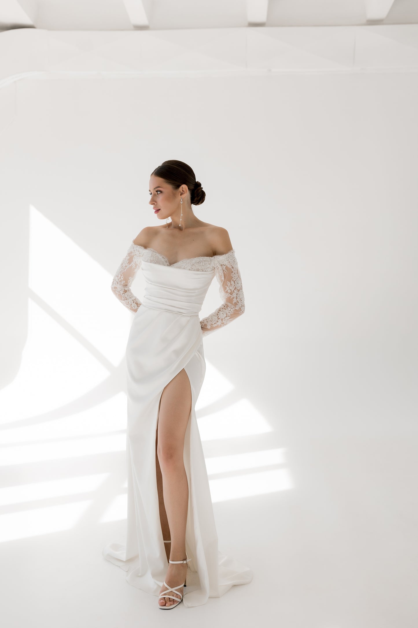 Modern wedding dress with attached lacy sleeves DAVOS