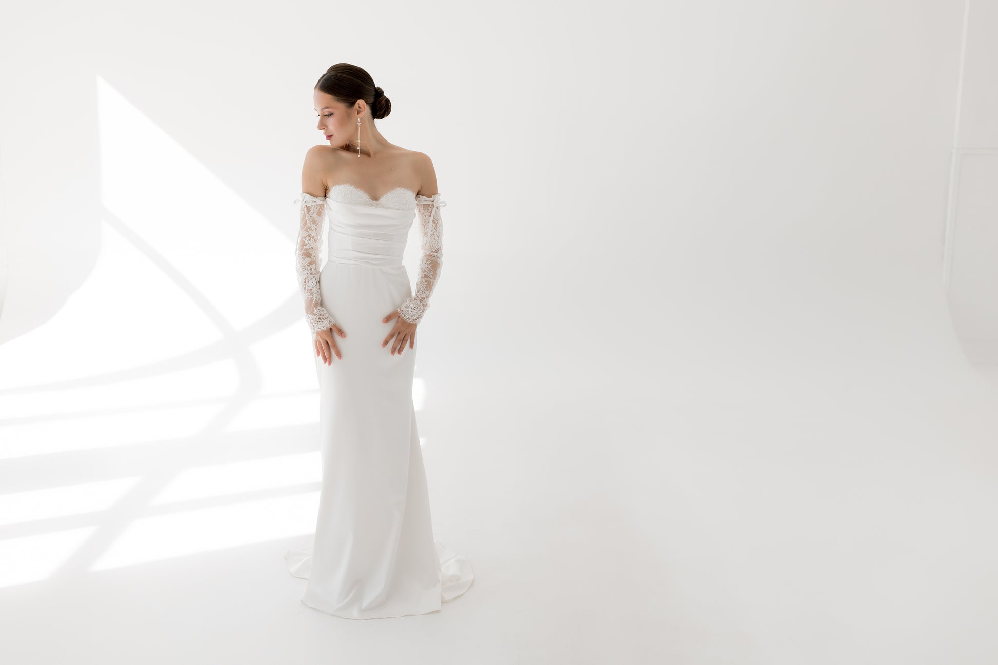 Modern wedding dress with attached lacy sleeves DAVOS