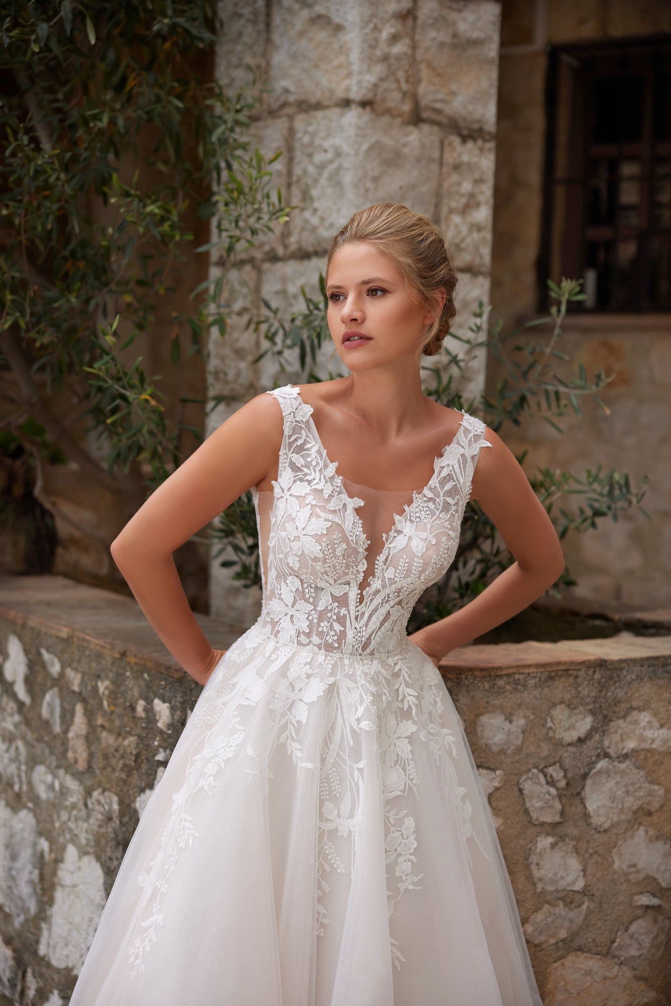 Floral Delicate V-Neck Wedding Dress DURHAM | ETHEREAL BY OLIVIA