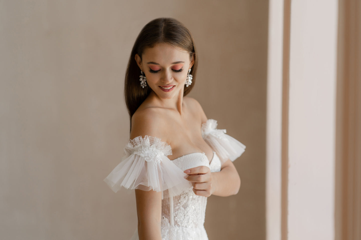 Elegant Strapless Bulky Sleeves Wedding Dress ESSEN | ETHEREAL BY OLIVIA