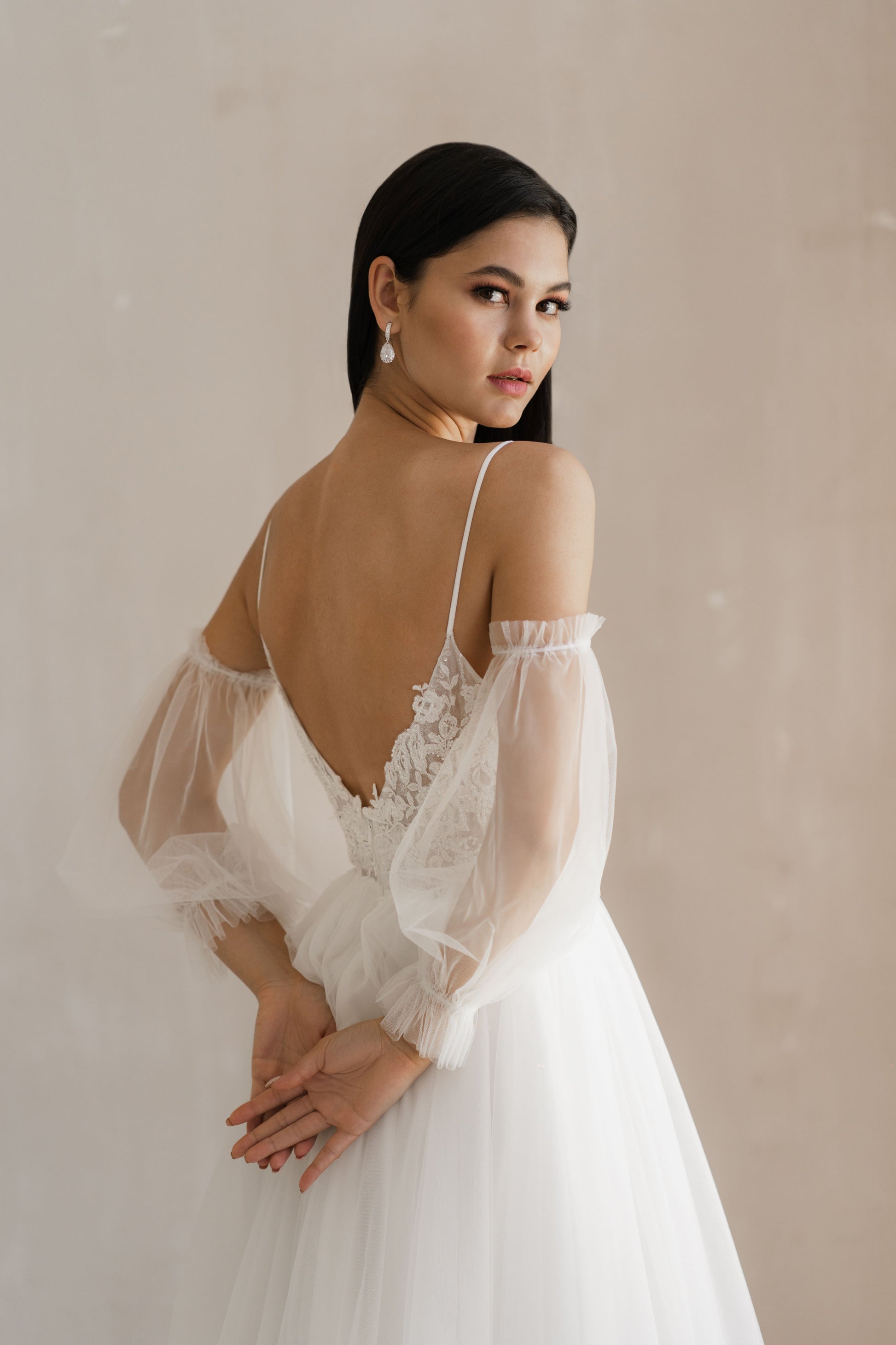 Delicate Backless Long Sleeves Wedding Dress FOLIGNO | ETHEREAL BY OLIVIA