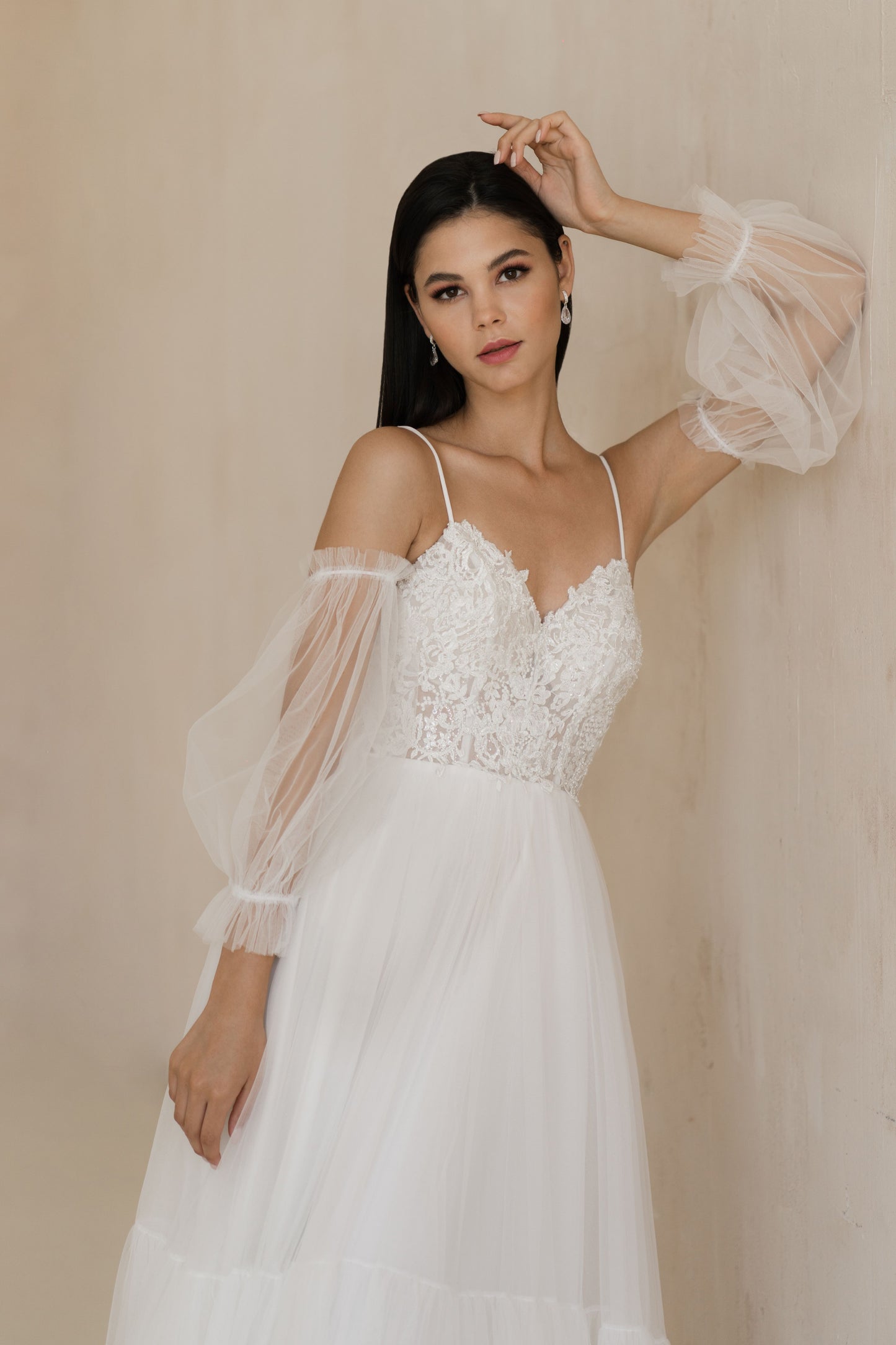 Delicate Backless Long Sleeves Wedding Dress FOLIGNO | ETHEREAL BY OLIVIA