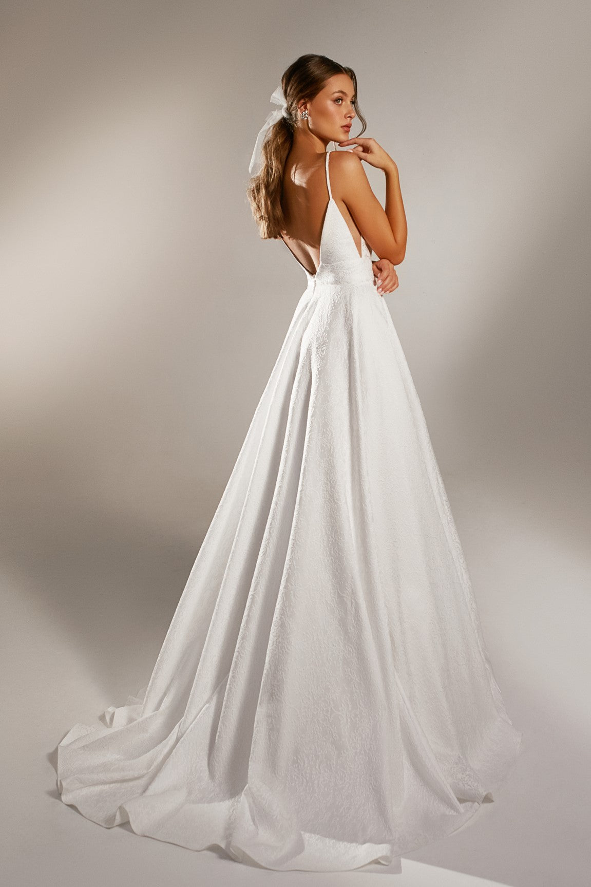 Modern Backless V-Neck Wedding Dress IMOLA | ETHEREAL BY OLIVIA