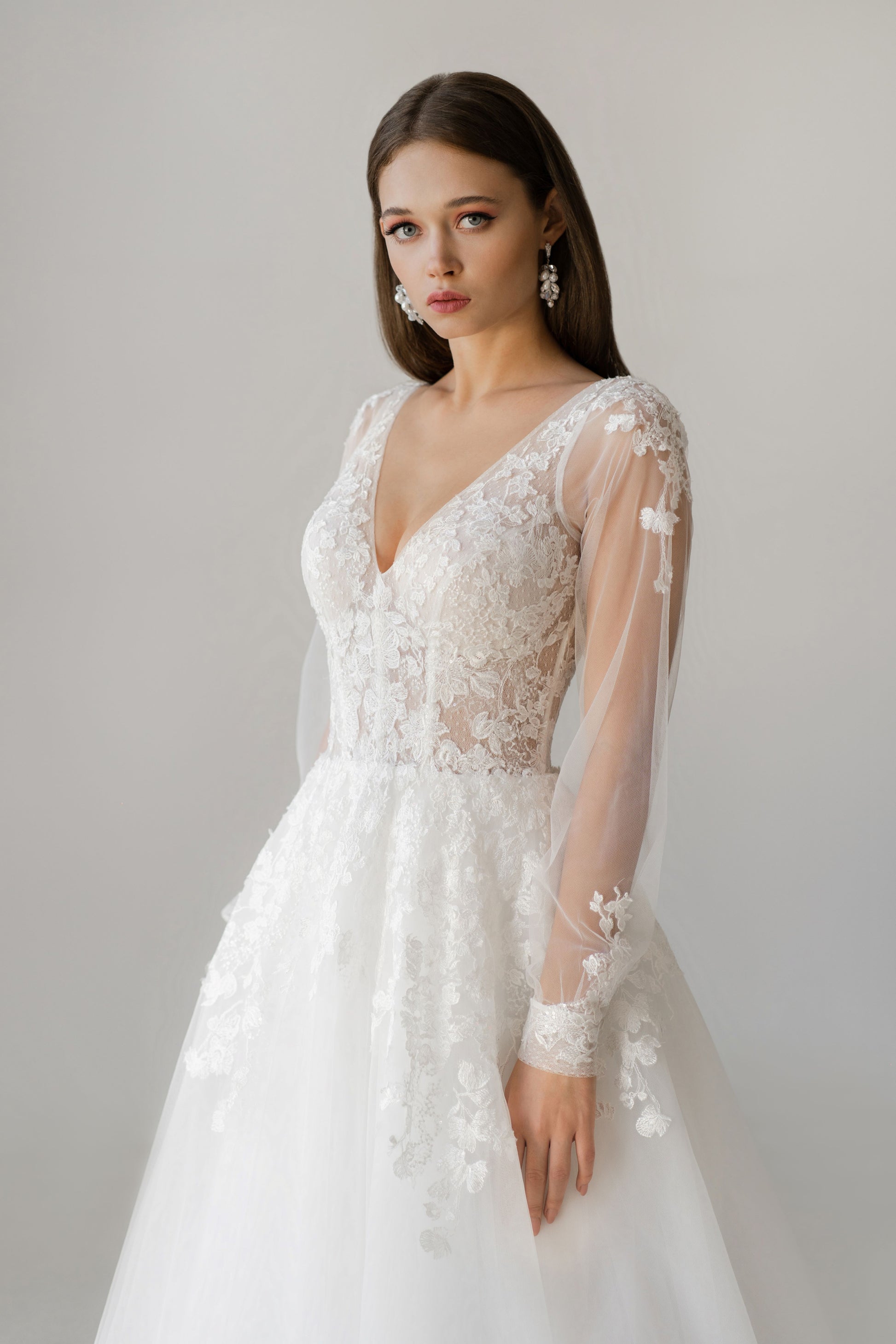 Classic Ball Gown V-Neck Long Sleeves Wedding Dress ISTANBUL | ETHEREAL BY OLIVIA