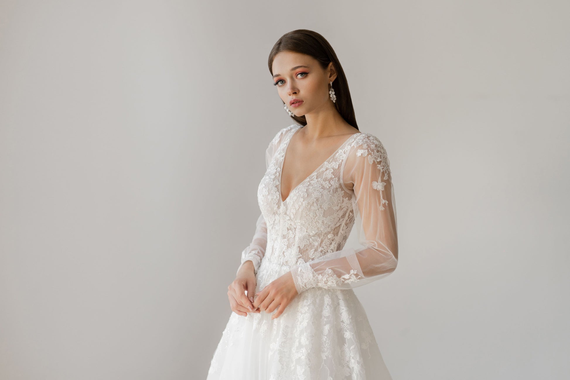 Classic Ball Gown V-Neck Long Sleeves Wedding Dress ISTANBUL | ETHEREAL BY OLIVIA