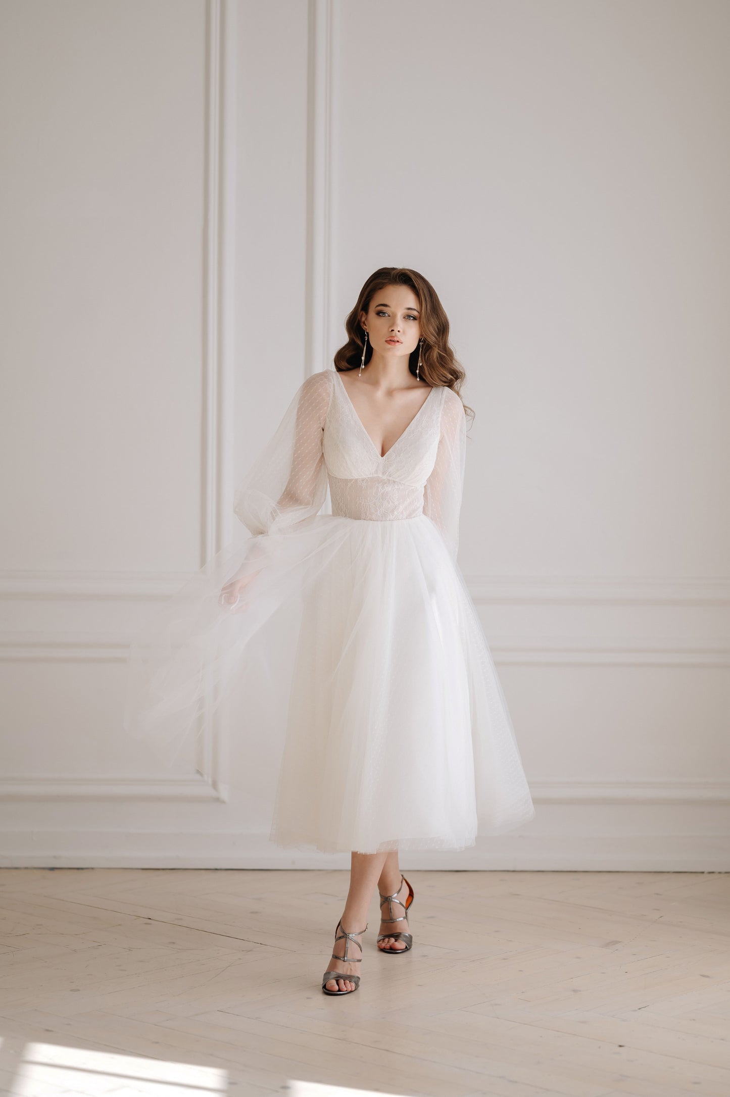 Tulle Tea Length Bulky Sleeves Wedding Dress VALENCIA | ETHEREAL BY OLIVIA