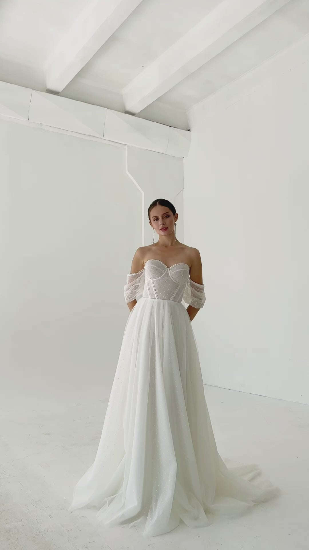 Tulle Feminine with Arm Bends Wedding Dress FORLI | ETHEREAL BY OLIVIA